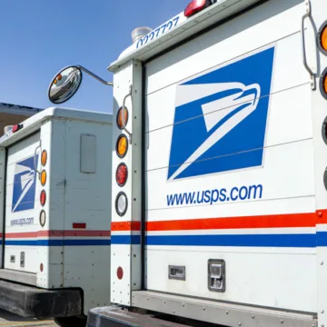 Postal Service worker pleads guilty to stealing $300,000 worth of money and collectibles