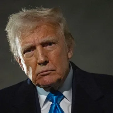 Political uncertainty remains as Trump strikes temporary tariff deals