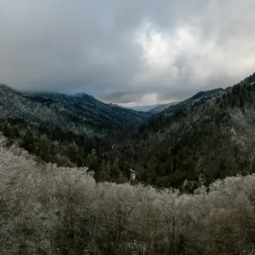 Beloved 73-year-old volunteer and hiker found dead in Great Smoky Mountains National Park