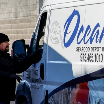 Rep. Jamie Raskin demands details on U.S. citizens caught up in ICE enforcement