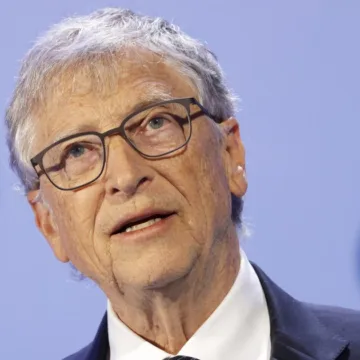 Bill Gates defends USAID’s work after meeting with Trump and White House chief of staff