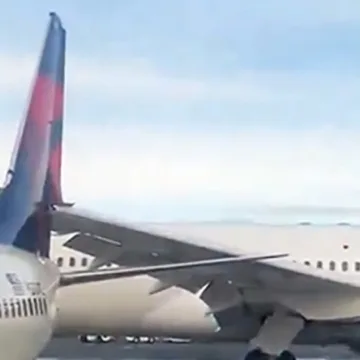 Japan Airlines plane strikes Delta plane’s tail at Seattle-Tacoma airport