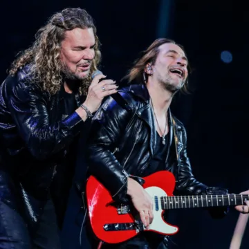 Maná is the first Spanish-language rock band nominated for the Rock & Roll Hall of Fame