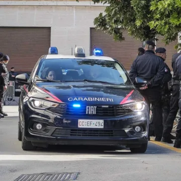 Italy arrests 130 people in large-scale raid on Sicilian Mafia