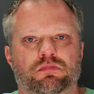 Prosecutors to present evidence Colorado dentist charged in wife’s death tried to kill detective