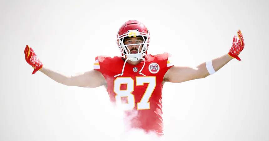 Chiefs star Travis Kelce set to return next season