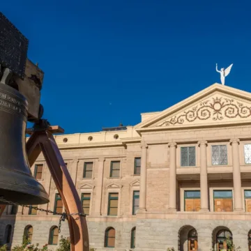 Arizona moves to ban AI use in reviewing medical claims