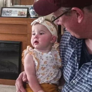 Father trying to change daughter’s name from ‘Unakite Thirteen Hotel’