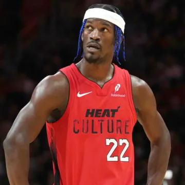 Heat star Jimmy Butler headed to Warriors in blockbuster trade, reports say