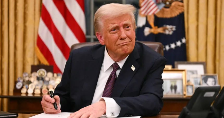 trump_EO_sign-v7xn5v.jpg Trump signs executive orders at the White House