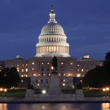 Government shutdown looms ahead of a high-stakes White House meeting