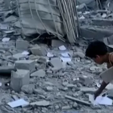 Israeli forces drop evacuation leaflets over Gaza City