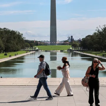 National parks to remain partially open during government shutdown