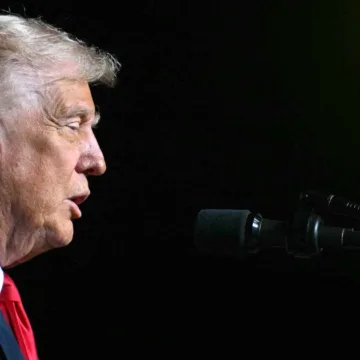 GOP misleads with claim that Democrats shut down to give health care to ‘illegal immigrants’