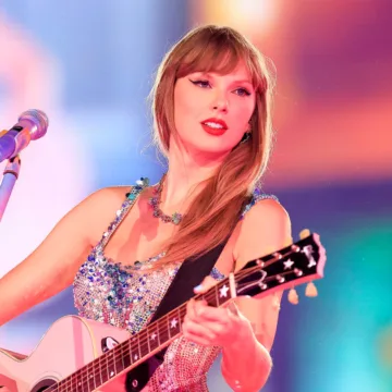 Taylor Swift says theories that ‘Showgirl’ will be her last album are ‘offensive’