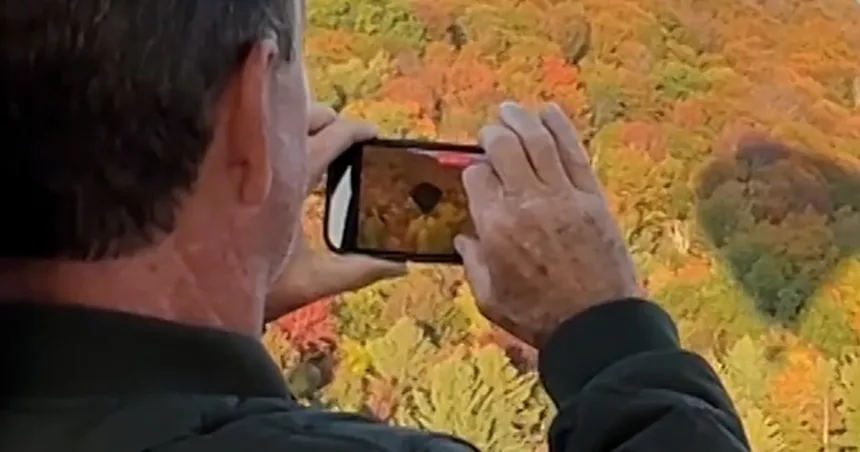 Leaf peepers take flight over Vermont’s fall foliage
