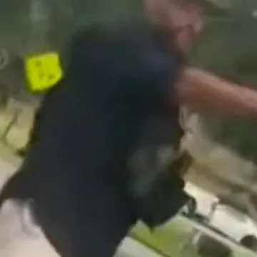 Video shows South Carolina deputy point gun at teens