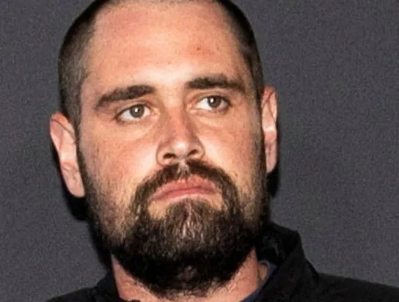 251216-nick-reiner-mn-0833-f5bdba.jpg Nick Reiner pleads not guilty to two murder counts