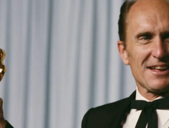 Hollywood legend Robert Duvall dead at 95