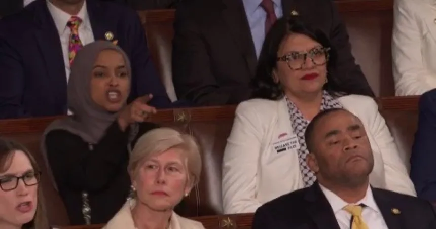 1771990452687_nbc_sotu_immigration_shouting_omar_260224_1920x1080-7h7f7e.jpg Lawmakers stand in support of immigration enforcement while others shout
