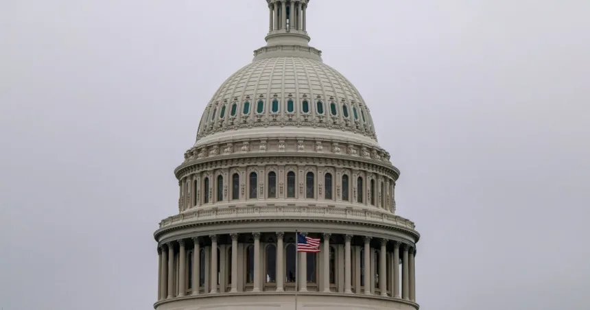 Armed man wearing tactical vest arrested outside the U.S. Capitol, police say