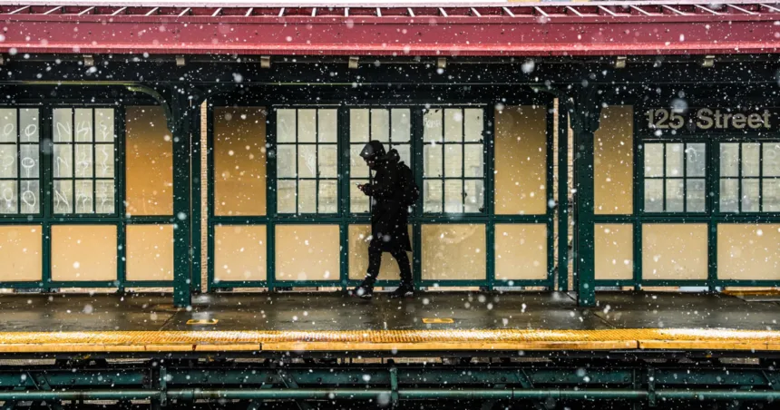 Blizzard warnings across Northeast as up to 2 feet of snow projected for NYC and Boston