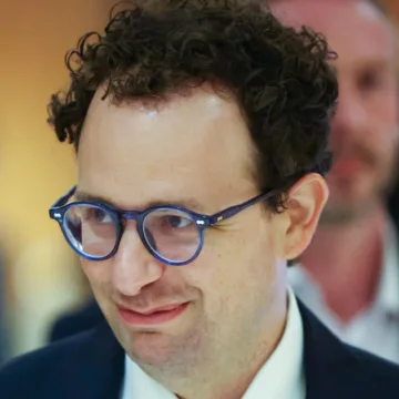 Judge blocks Trump administration from limiting Anthropic’s contracts with federal government