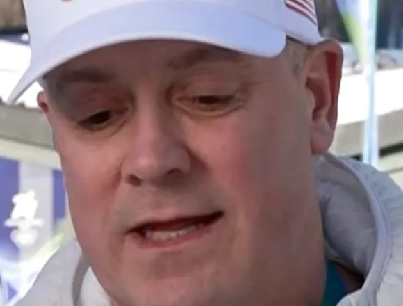 curler-5ekyvg.jpg Curler Rich Ruohonen becomes oldest U.S. Winter Olympian