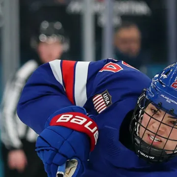 hockey_finals-53ok8b.jpg Team USA eyes Olympic gold in the women’s hockey final