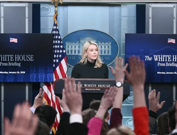 White House holds press briefing