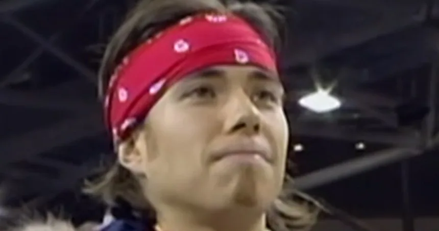 ohno_medal_v-dmv6bd.jpg Athletes share emotional moments from the medal podium