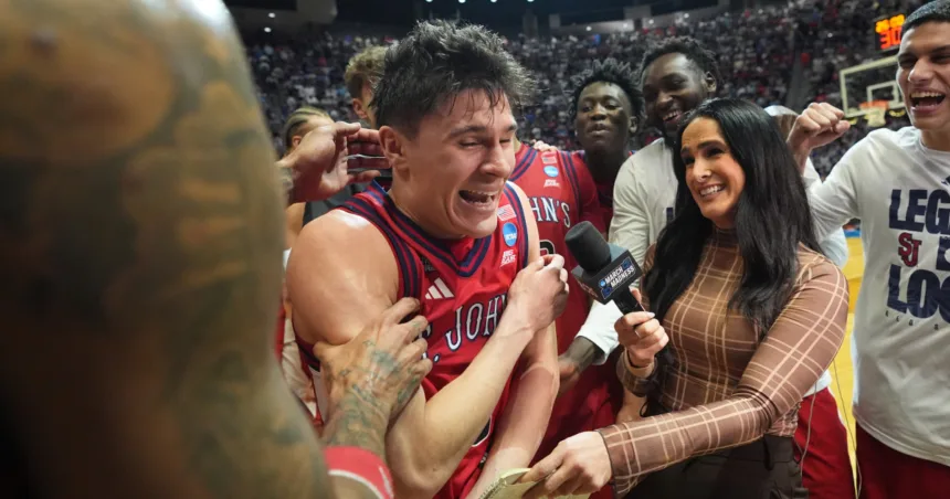 032326-st-johns-dylan-darling-tp-AP26082020589488-872fab.jpg From The Sports Desk: Cinderella’s rough weekend