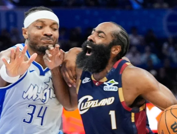 From The Sports Desk: NBA playoff push