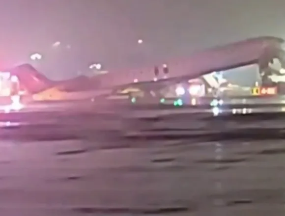 1774245607115_nbc_spec_full_laguardia_collision_ny_260322_S3_1920x1080-e003ny.jpg At least four injured in collision between plane and vehicle at NYC LaGuardia Airport