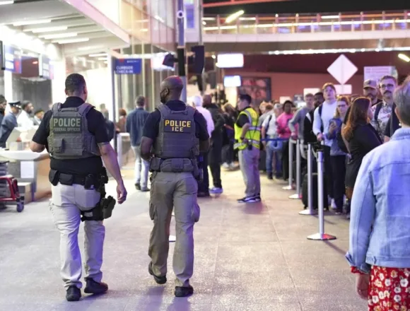 1774264748213_tdy_news_7a_kirsch_ice_deployed_airports_260323_S3_1920x1080-imnvp9.jpg Questions Mount Over Role of ICE Agents Deployed to Airports