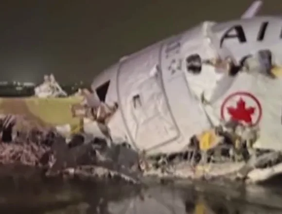 1774285170017_now_daily_a_lga_plane_update_260323_S3_1920x1080-8tqkmm.jpg Recordings reveal fire truck was cleared to cross LGA runway before jet collision