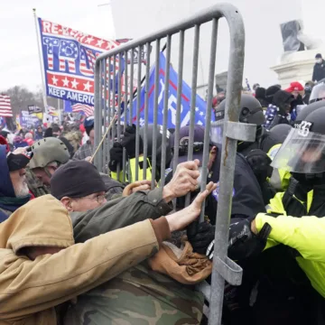 Jan. 6 rioters accuse police of excessive force in class action lawsuit