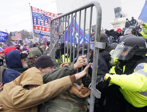 251119-jan-6-rioter-zz-ab877a.jpg Jan. 6 rioters accuse police of excessive force in class action lawsuit