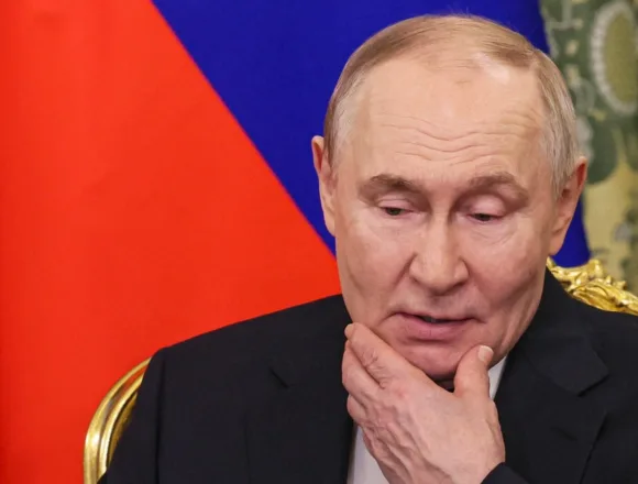 260130-putin-mb-1337-e7975a.jpg Ukraine says Russia is helping Iran, and a shutdown record is eclipsed: Weekend Rundown