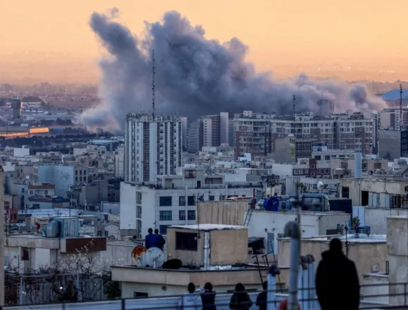 Trump officials consider arming Kurdish opposition against Iran’s regime