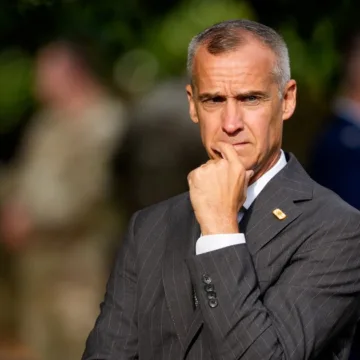 DHS says Cory Lewandowski left department following Noem’s ouster