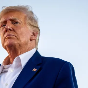 U.S. gold coin with image of Trump gets approved by president’s hand-picked panel