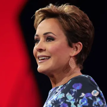 Trump names Kari Lake’s replacement at Voice of America parent agency