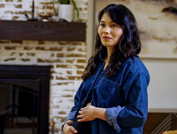 Doulas can improve health outcomes for women and babies. Insurers are taking notice.