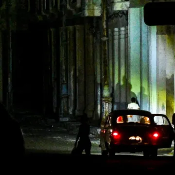 In a Cuban hospital, patients and doctors are hard hit by outages and fuel shortages