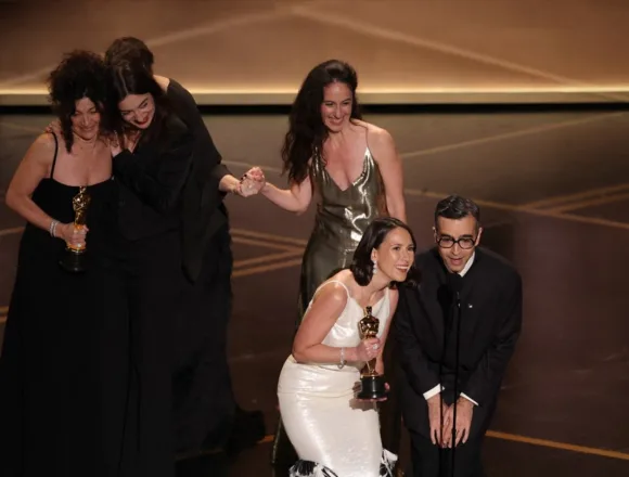 260315-oscars-best-live-action-lr-2c2e0e.jpg Rare Oscars tie goes to best live-action short film winners ‘The Singers,’ ‘Two People Exchanging Saliva’
