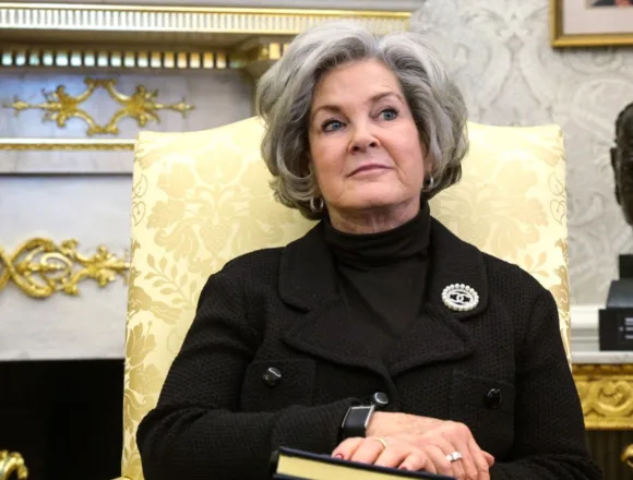 260316-Susie-Wiles-ew-1206p-bcce3d.jpg White House chief of staff Susie Wiles diagnosed with breast cancer, Trump says