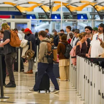 TSA callout rate surged over weekend as partial shutdown continues