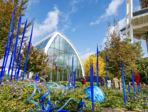 260320-chihuly-gardens-seattle-ONETIMEUSE-mn-1045-848f74.jpg Vandal causes over $240K of damage to glass Chihuly sculptures near Seattle Space Needle