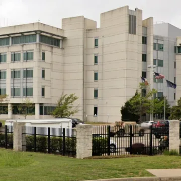 Texas man arrested after allegedly throwing bucket containing possible human remains towards FBI field office